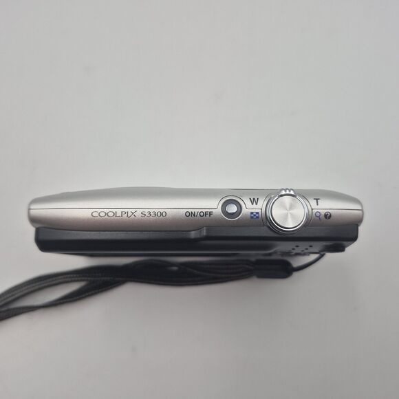Nikon COOLPIX S3300 Silver Compact Digital Camera USED TESTED - Picture 6 of 8